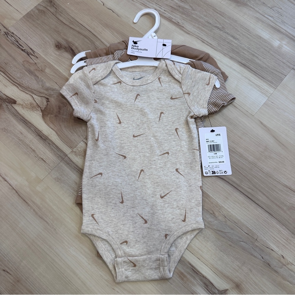 Nike Beige & Tan Swoosh Baby One-Piece Bodysuit - 3-Pack 12 months